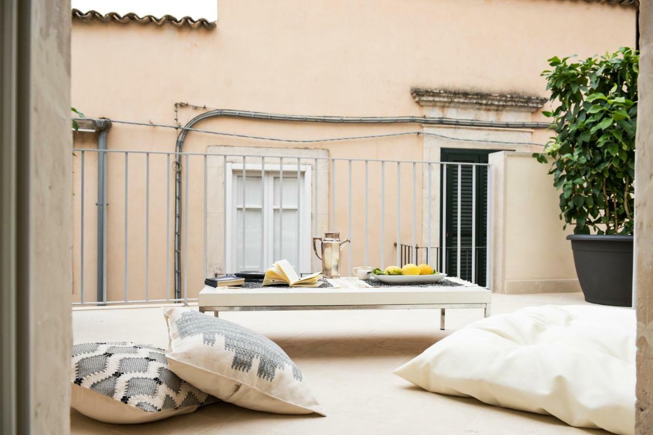 Domus Sbircio Modica Apartamento Exterior foto